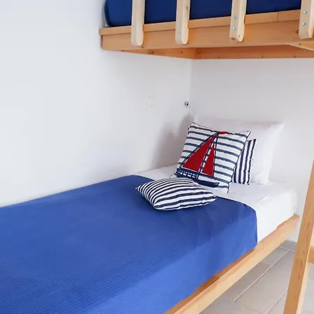 Tetrapolis Keos Tatil Evi *